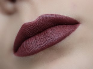 Lip pencil L40