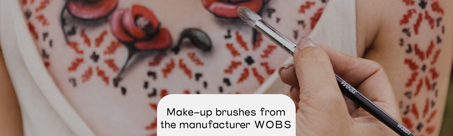 professional make-up brushes