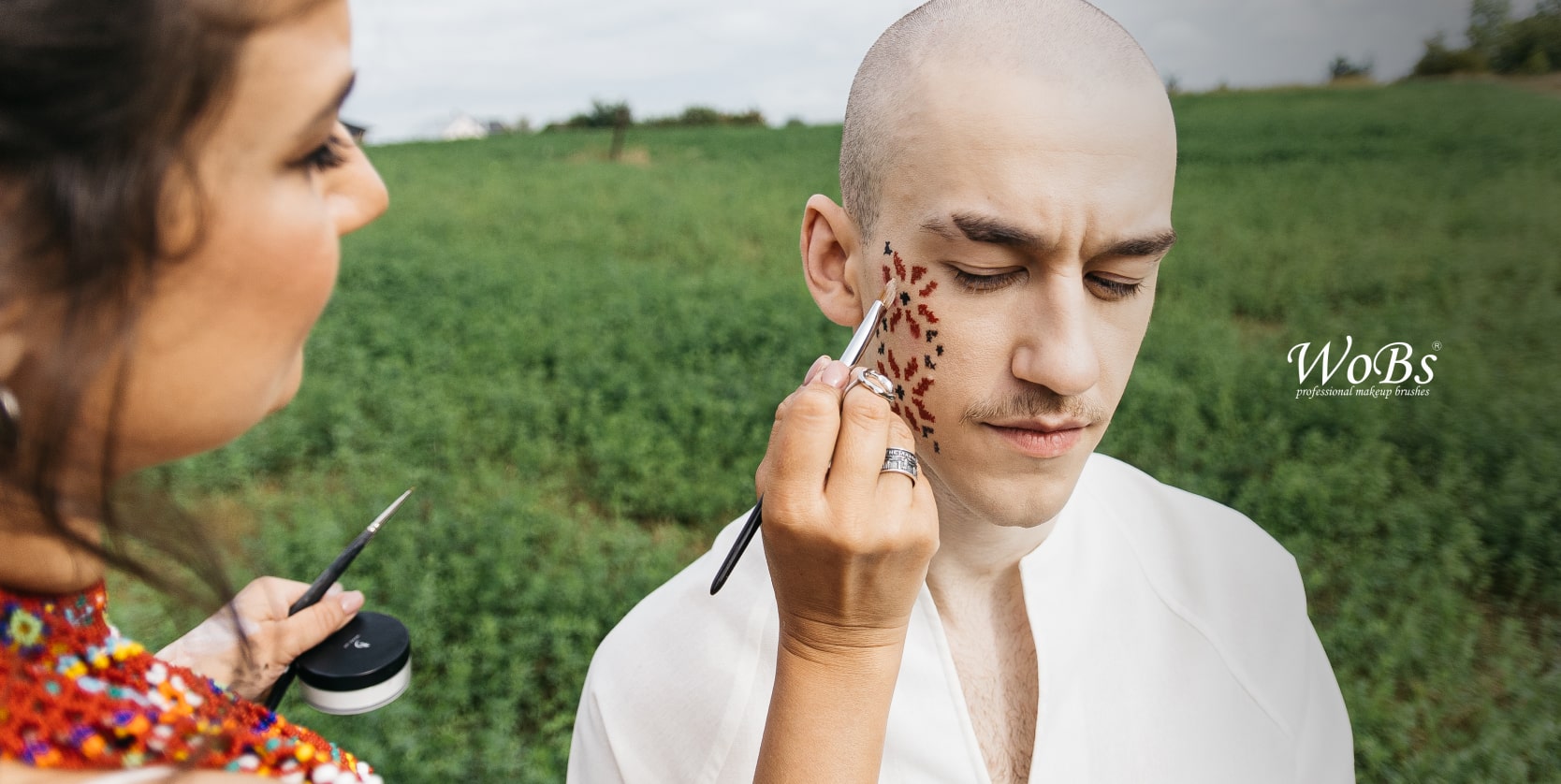 Купити кисті для консилера на WoBs