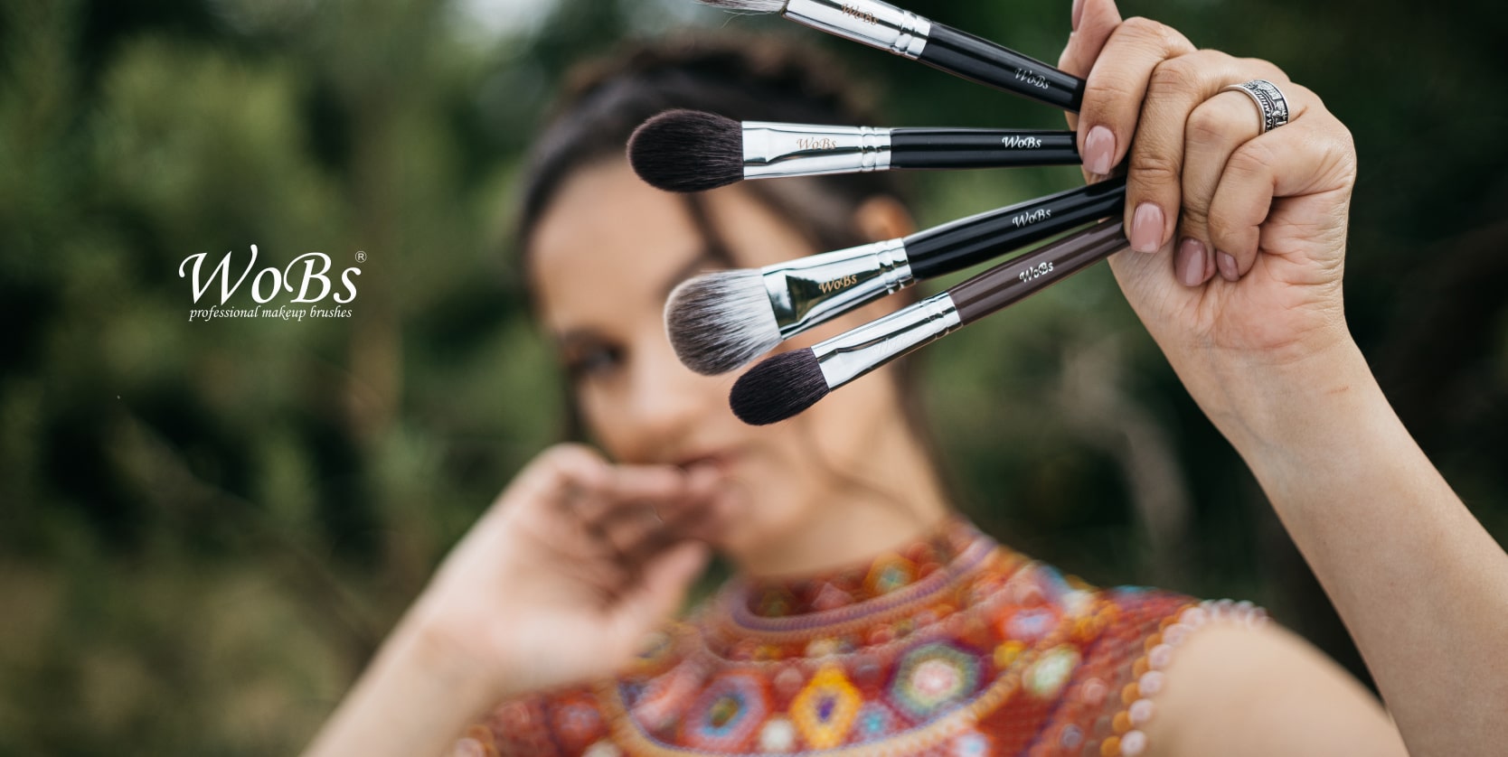 Кисточка для румян WOBS