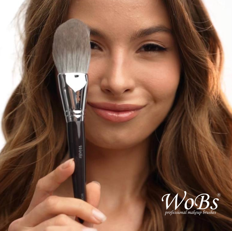 кисть для пудри