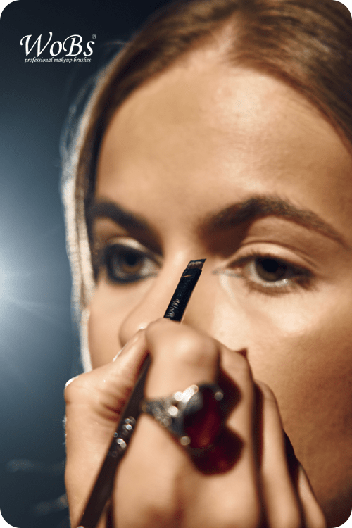 пензлики для брів купити