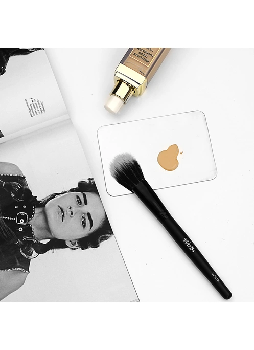 Кисть для тона W5218 синтетика