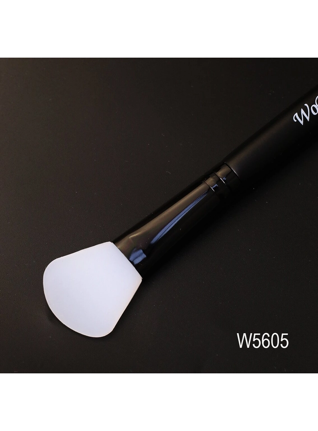 Кисть для жирных и кремовых текстур W5605 из силикона