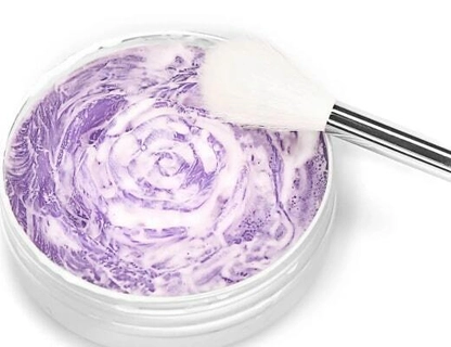 Синтетические косточки для макияжа тоже нуждаются в бережном уходе профессиональными очистителями, и вот почему