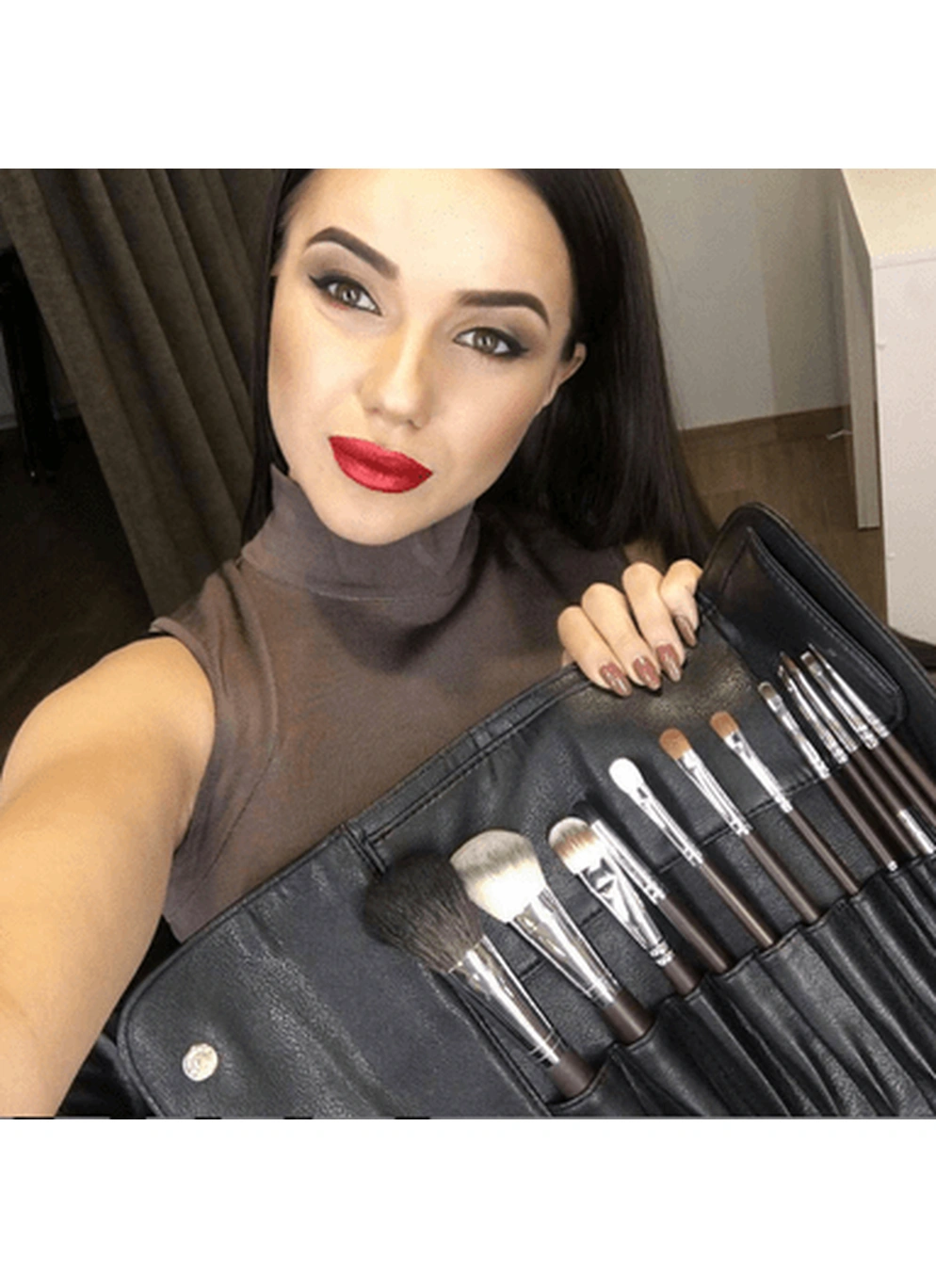 Набор на 12 кистей Dark Chocolates