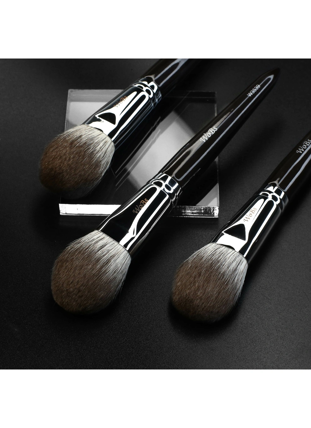 Кісточка Wobs для рум'ян і корекції з ворсу снігової лисиці скошена плоска W3539