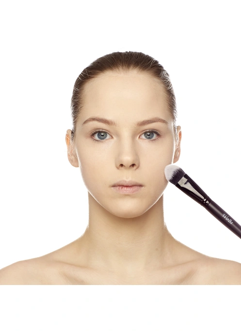 Кисть для тона W5216 синтетика