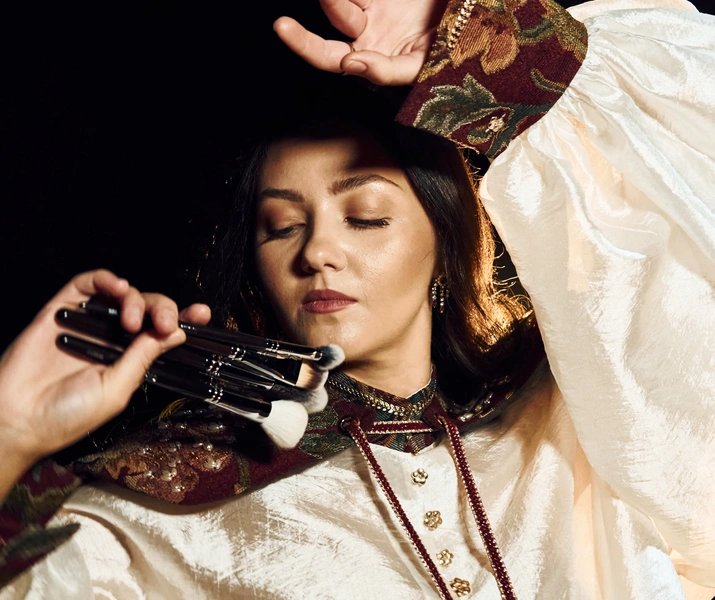 Кампейн "Made by WoBs" з гримером Роксоланою Ковалюк