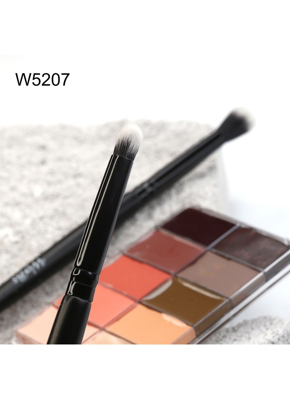 Кисть для нанесения теней, консилера, корректора W5207 синтетика