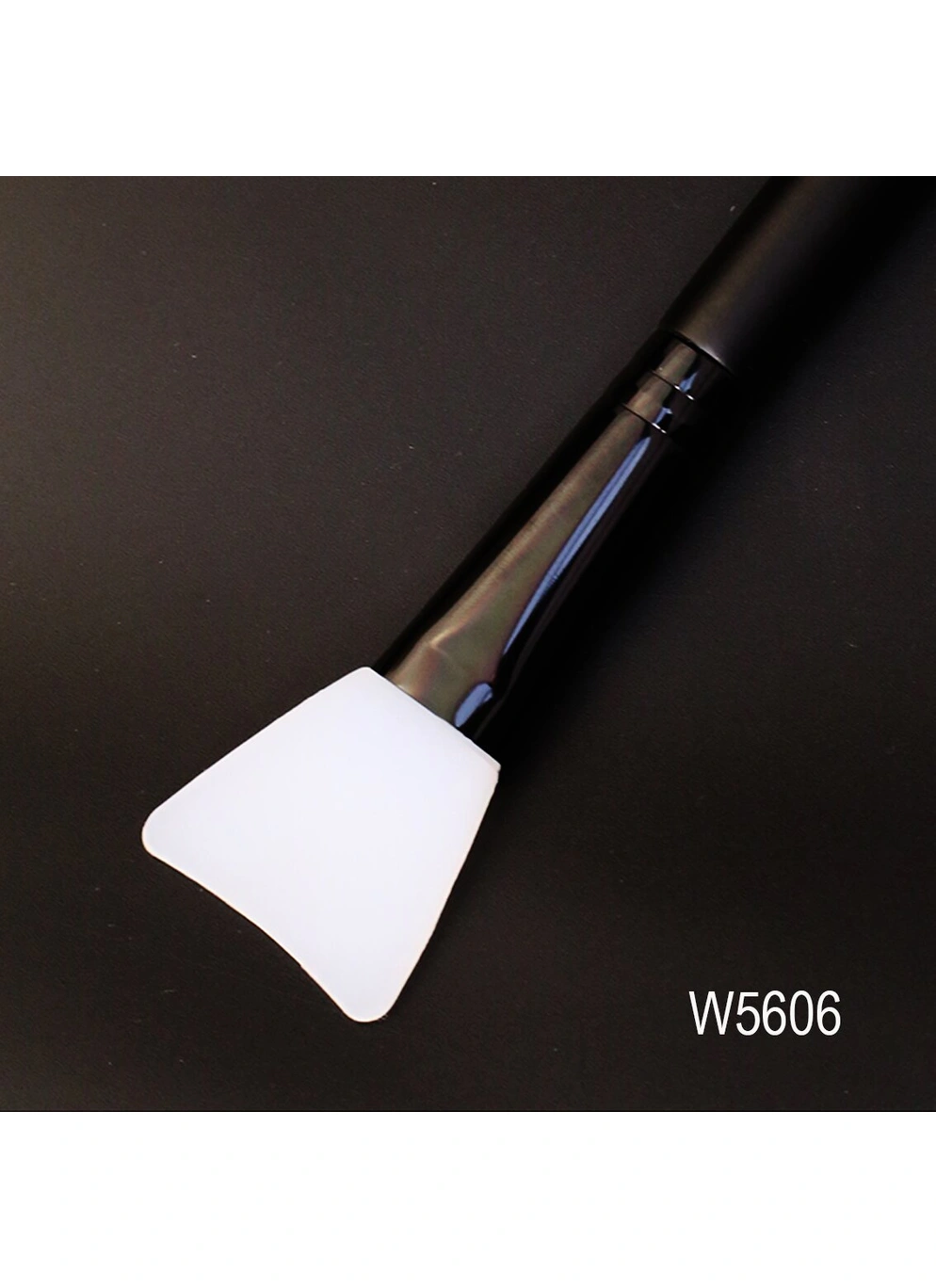 Кисть для нанесення жирних та кремових продуктів W5606 з силікону