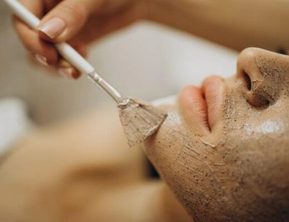 Как кисть для нанесения пилингов WoBs усиливает действие косметических средств?