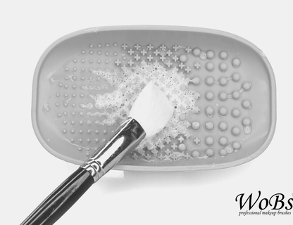 Правильный уход за кистями для макияжа: Что нужно делать, чтобы они сохраняли свой первоначальный вид и состояние?