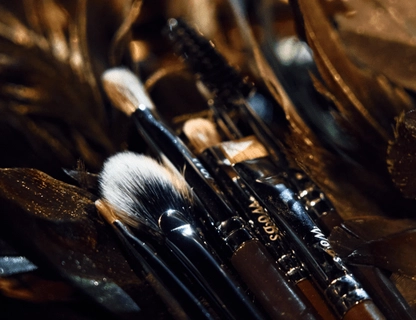 кисті для брів