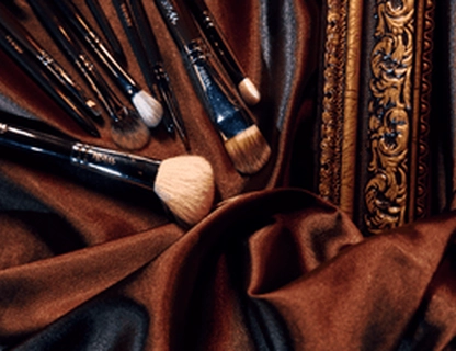 Вдохни в свой макияж "новую жизнь" с профессиональными наборами кисточек