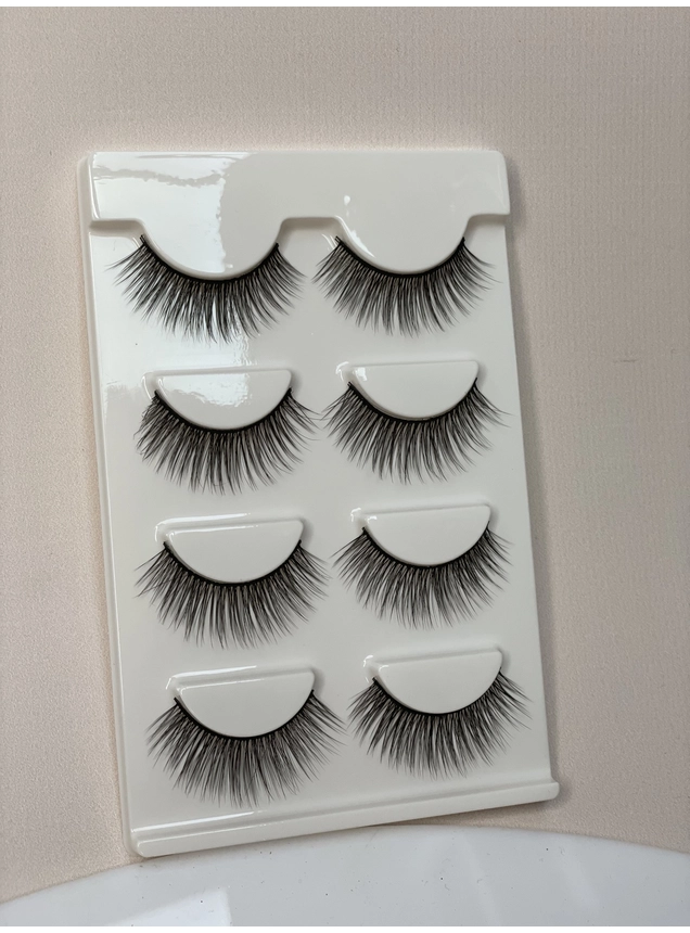 Набор накладных ресниц (4 пары)