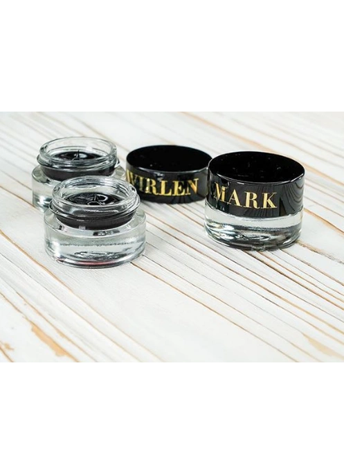 Гелевая подводка от Mark Wirlen