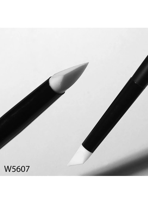 Кисть для окрашивания бровей, ламинирования и хныWoBs W5607 из силикона скошеная