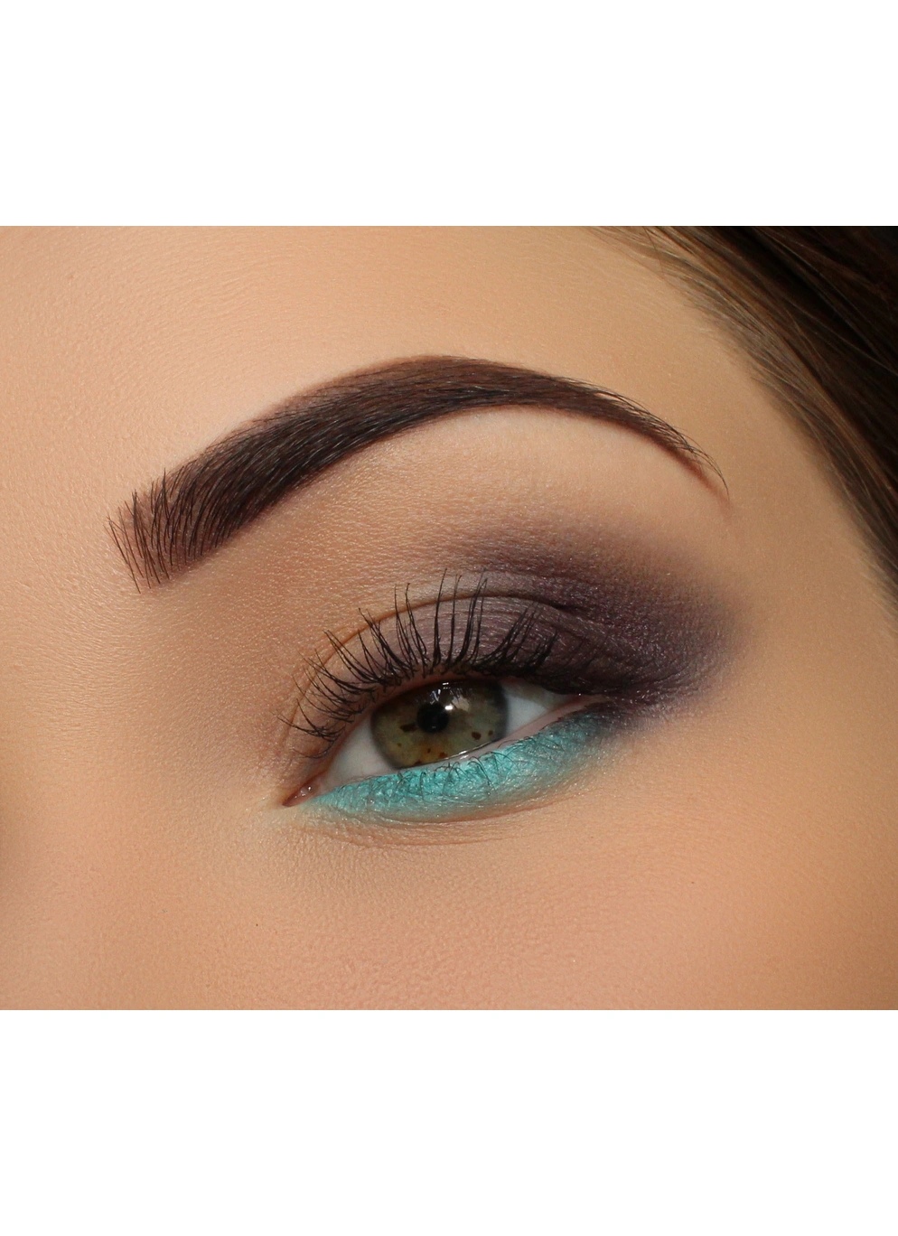 Олівець для очей E18 морська хвиля (сатіновий)