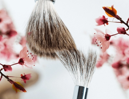 Японская косметика и кисти для косметологии