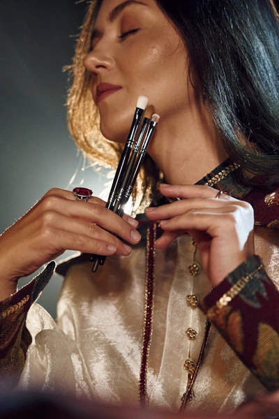 Кампейн "Made by WoBs" з гримером Роксоланою Ковалюк