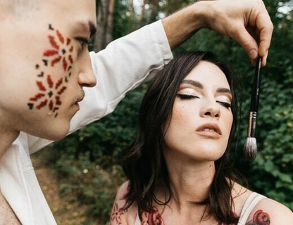 пензлик для пудри в літню пору