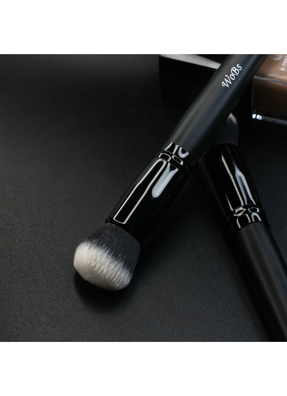 Кісточка для нанення тонального крему, бази та жирної корекції W5223 синтетика