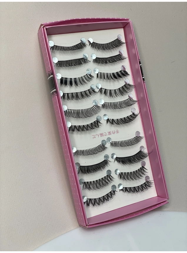 Набор накладных ресниц (10 пар разного объема и выкладки)