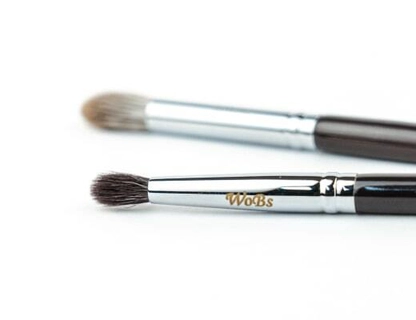 Какой должна быть универсальная кисть для консилера и как пользоваться?