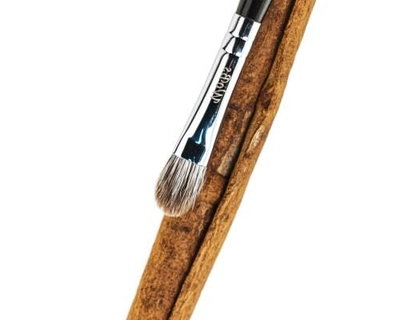 Какая разница между нанесением консилера и корректора и какие кисточки для макияжа понадобятся? Обзор WOBS