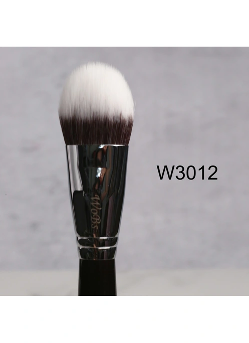 Кисть WoBs для нанесения тональной основы W3012