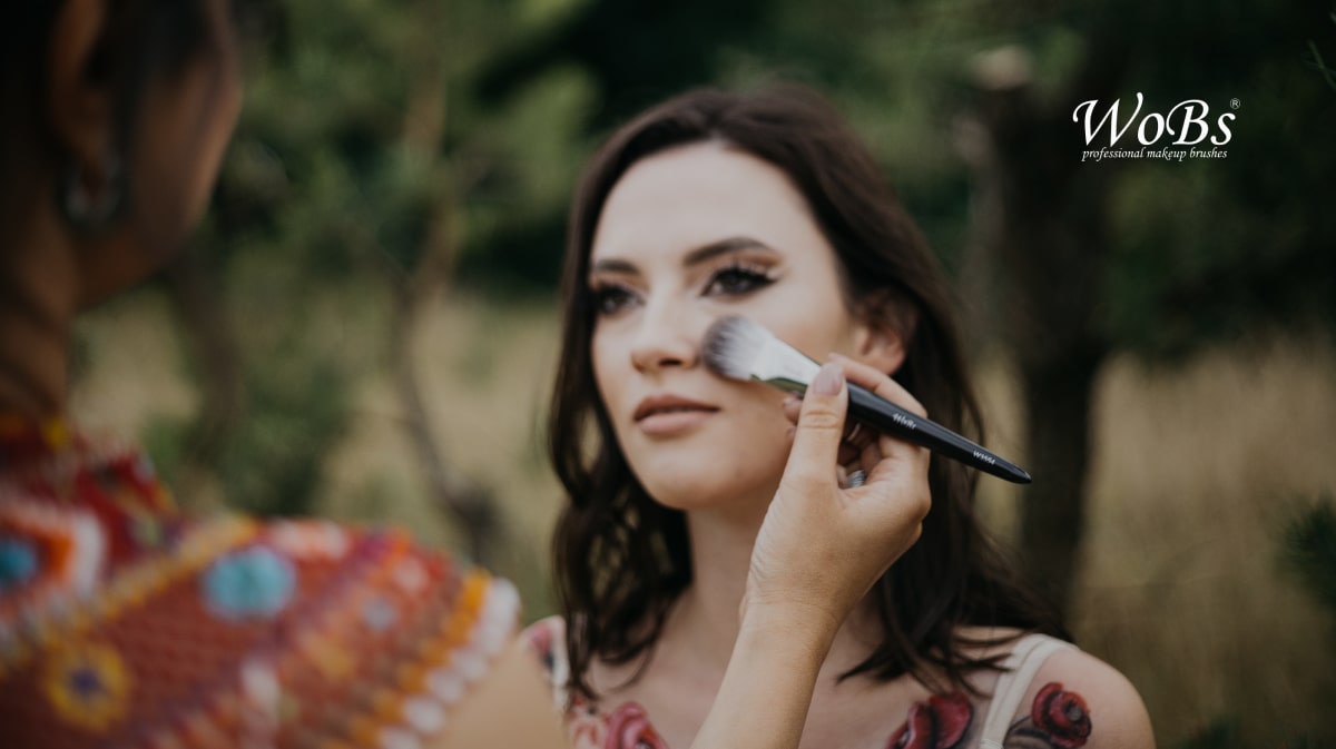 кисточка для румян купить WOBS