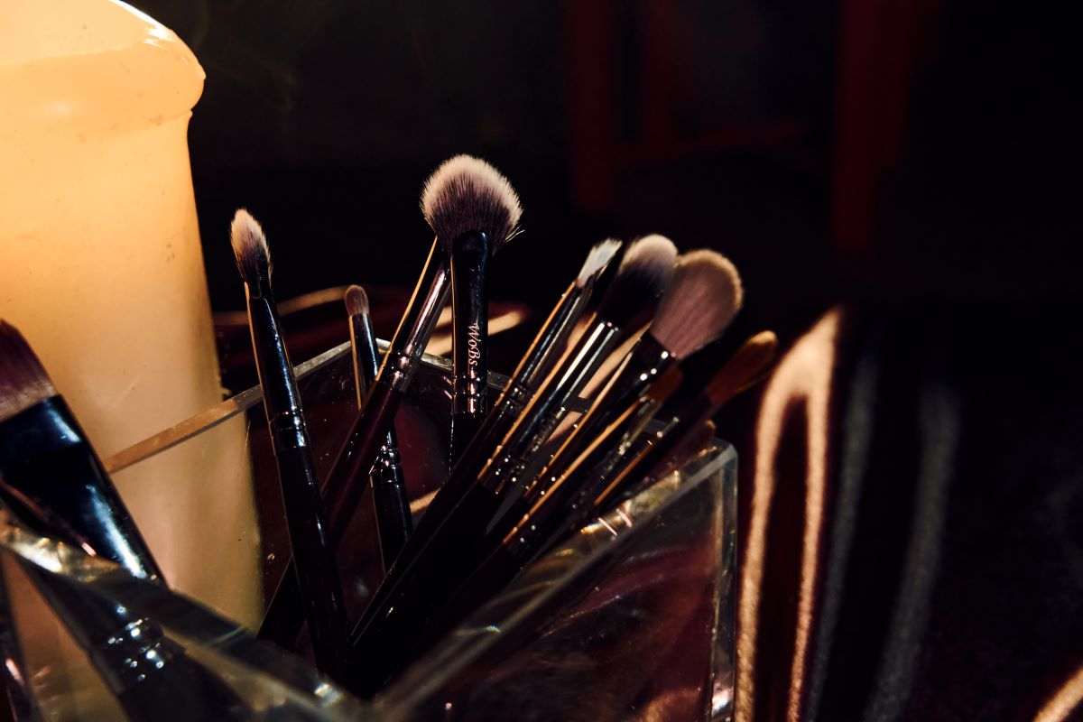 зручні пензлики для візажу