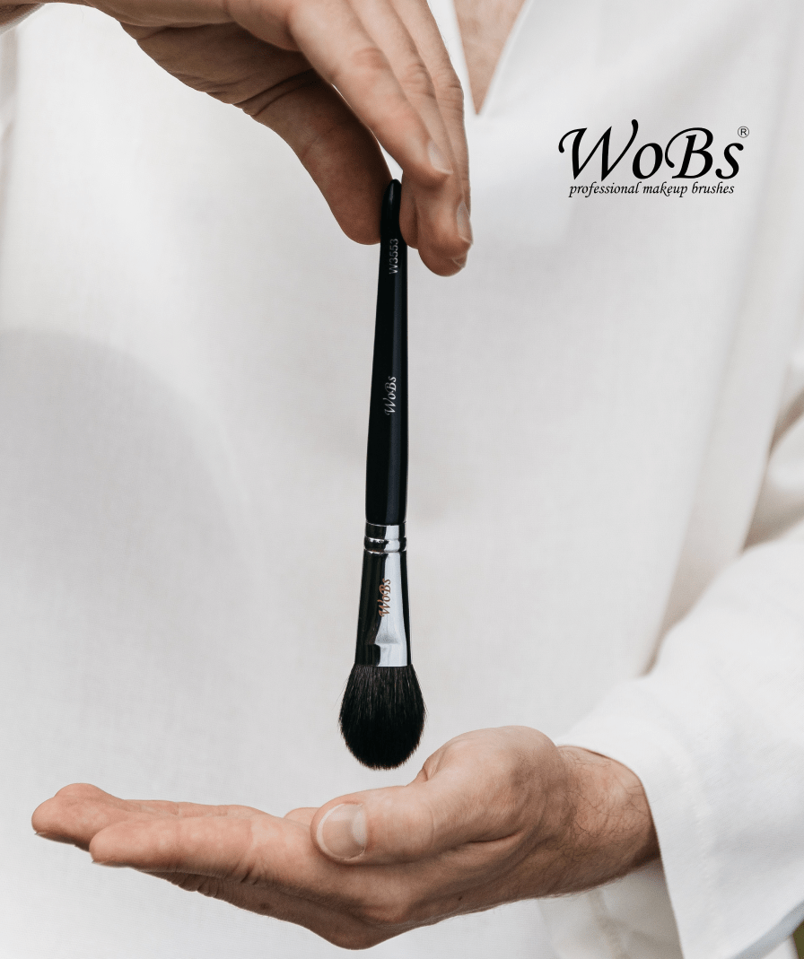 кисть для румян и контуринга вобс