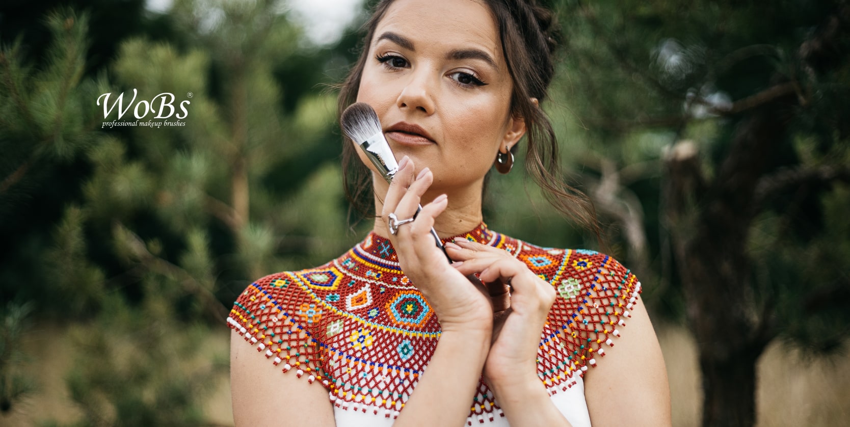 Синтетические кисточки для макияжа вобс