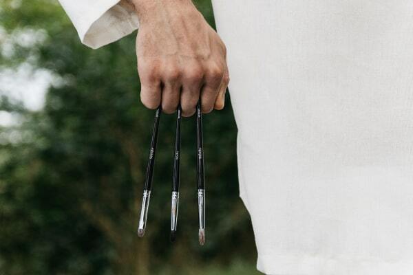 Заказать кисточку для нанесения консилера в WoBs